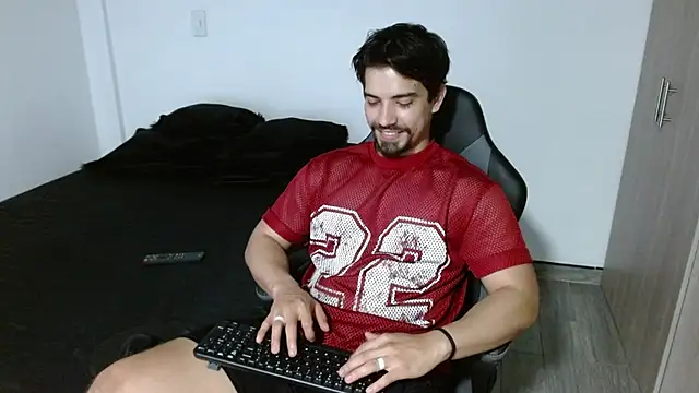 Ian Daviz online show from November 2025 01:00:02 AM