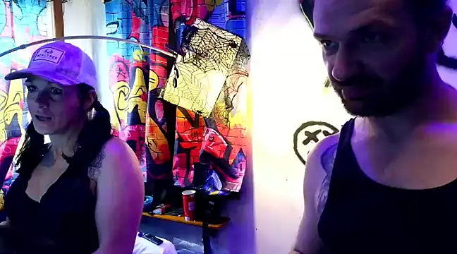 KRYZTALYNXXX online show from December 2024 01:47:01 PM