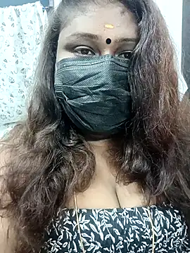 Snapshot of simran21 chatting on February 2025 06:55:01 PM simran21 online show from February 2025 06:55:01 PM