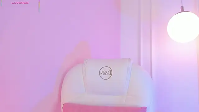 Lucy Vega online show from January 2026 04:38:02 AM