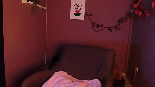 Poison luna online show from March 2025 03:02:02 PM