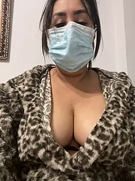 Snapshot of Jawahir-pretty-women chatting on November 2025 02:49:01 PM Jawahir-pretty-women online show from November 2025 02:49:01 PM