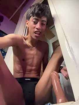 Mauuu18 online show from February 2026 03:03:01 AM