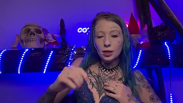 coyemoo online show from January 2025 05:44:01 PM