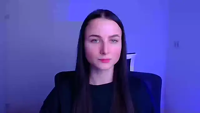 Eva Janee online show from February 2025 12:12:01 PM