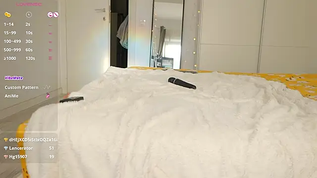 FazeyJ  online show from December 2024 10:13:01 AM