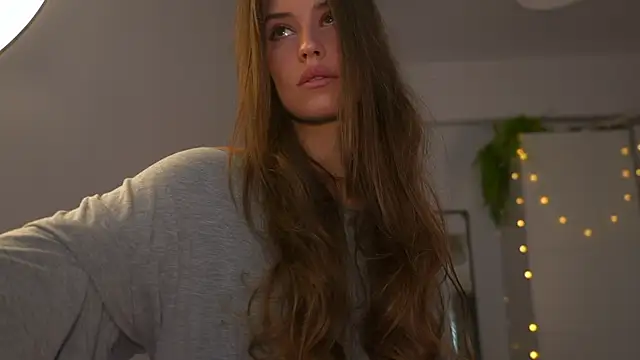 FazeyJ  online show from October 2025 06:36:01 AM