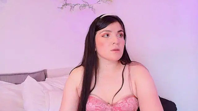 Amara vega online show from March 2026 03:00:01 PM