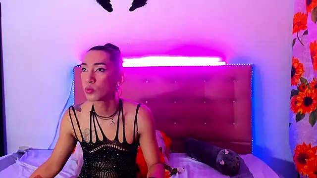 khandyzBlum online show from February 2025 04:47:02 PM