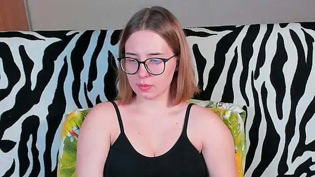 VeronikaKissuchi online show from February 2025 08:31:01 PM