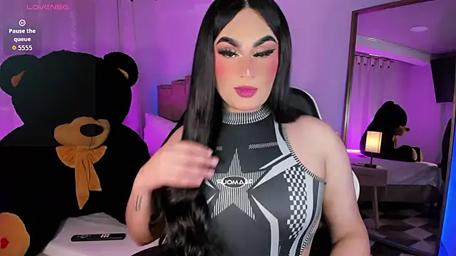 alexia mattel online show from November 2025 07:02:02 PM