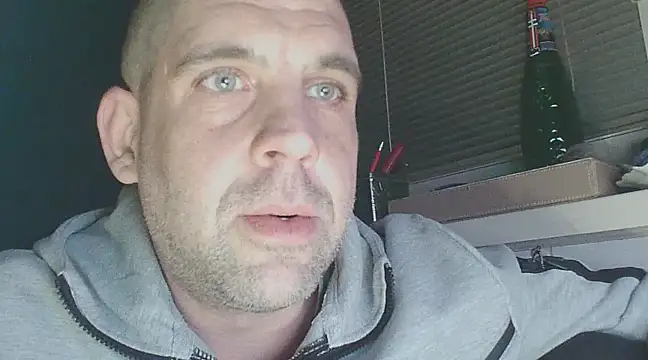 YouWantMe666 online show from February 2025 09:58:01 PM