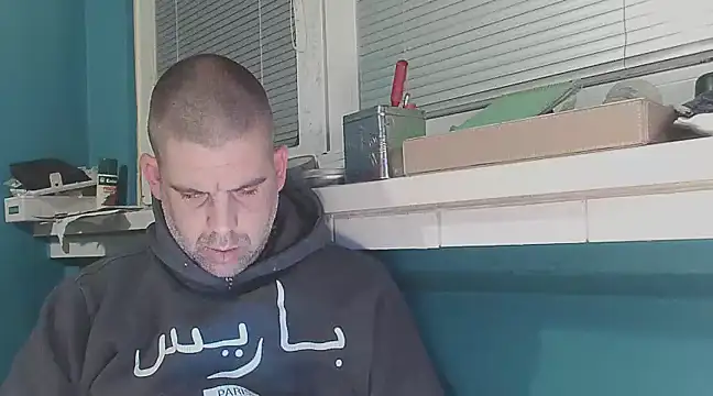 YouWantMe666 online show from February 2025 05:15:02 AM