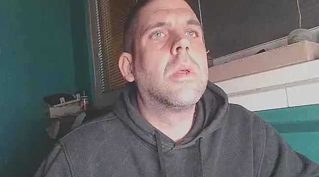 YouWantMe666 online show from February 2025 08:36:01 PM