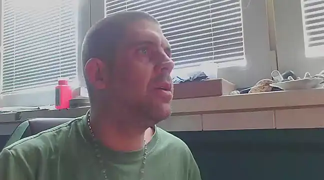 YouWantMe666 online show from February 2025 02:46:01 PM