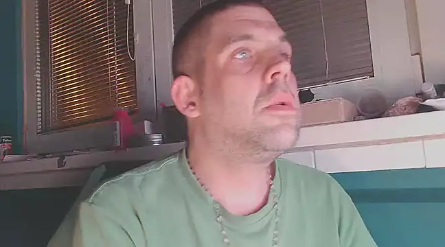 YouWantMe666 online show from February 2025 11:32:01 PM