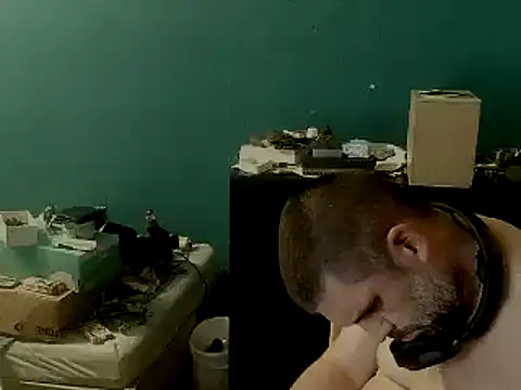 YouWantMe666 online show from November 2025 11:26:01 PM