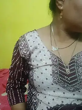 Snapshot of Sexyranibhabhi chatting on June 2026 01:39:02 PM Sexyranibhabhi online show from June 2026 01:39:02 PM