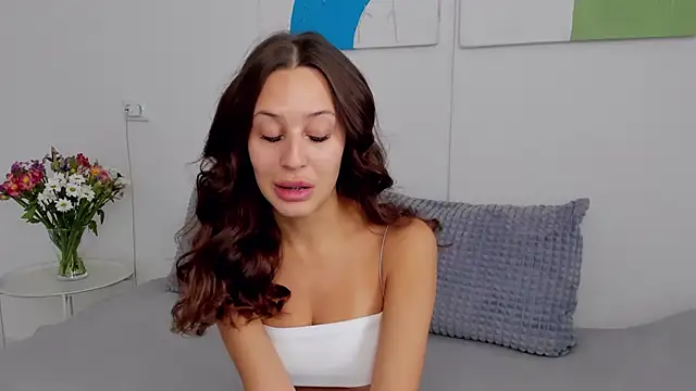 SelenaRousey online show from September 2025 07:34:01 AM