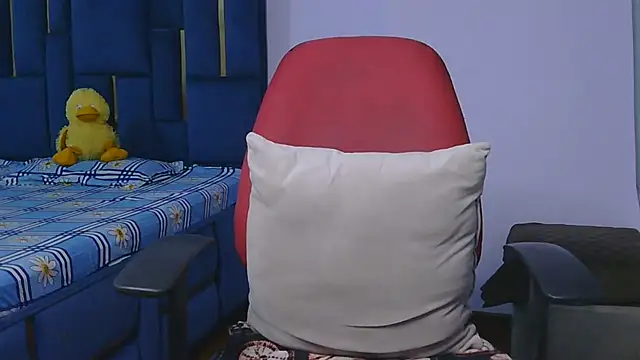 Snapshot of Sexysiya8 chatting on February 2025 05:40:01 PM Sexysiya8 online show from February 2025 05:40:01 PM