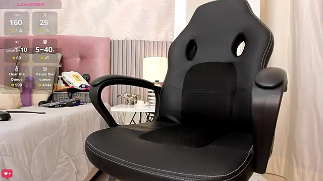 Kimmie kaboom x online show from September 2025 06:51:01 PM