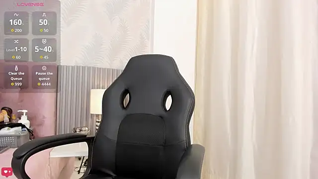 Kimmie kaboom x online show from October 2025 06:50:02 PM