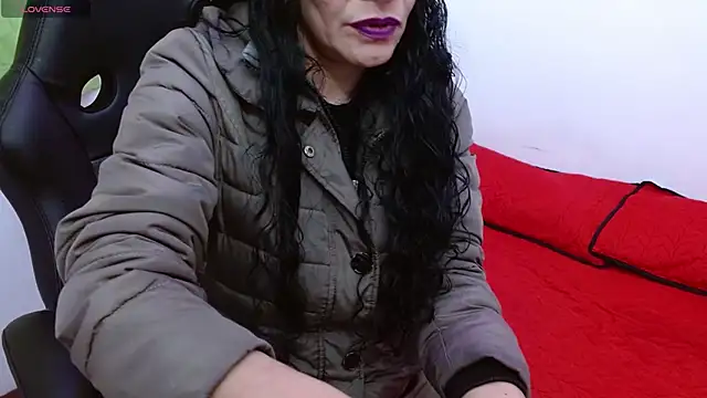 AlexandraJones  online show from October 2025 03:07:01 AM