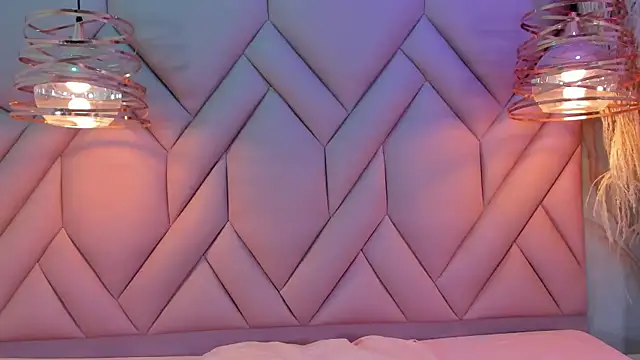 Snapshot of AngelaaCute_ chatting on January 2025 11:55:01 AM AngelaaCute online show from January 2025 11:55:01 AM