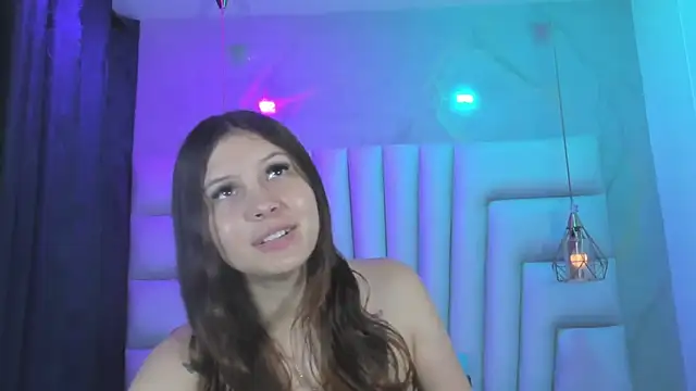 AngelaaCute  online show from April 2026 12:19:02 PM