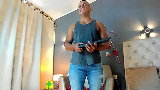 HerculesWheeler online show from December 2024 06:22:02 PM