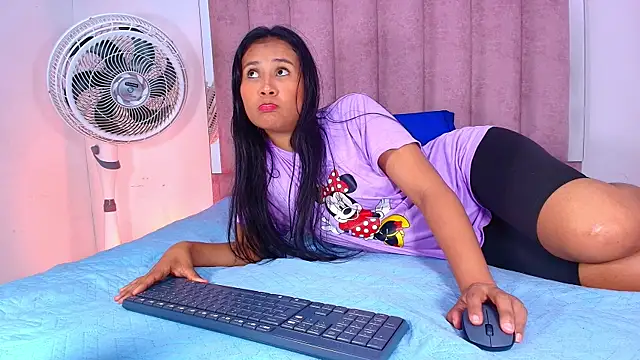 Snapshot of anisha_x chatting on September 2025 07:26:02 PM anisha x online show from September 2025 07:26:02 PM
