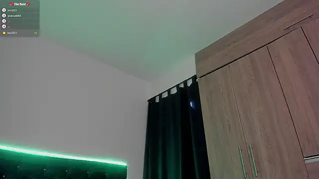Snapshot of _diegsz_ chatting on July 2026 12:00:02 PM diegsz online show from July 2026 12:00:02 PM