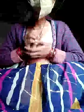 Snapshot of Poonam-bab chatting on December 2024 10:17:01 AM Poonam-bab online show from December 2024 10:17:01 AM