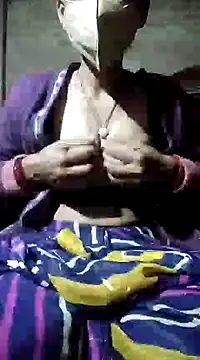 Snapshot of Poonam-bab chatting on December 2024 09:17:02 AM Poonam-bab online show from December 2024 09:17:02 AM