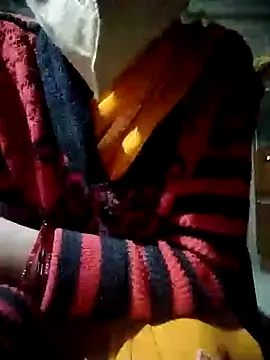 Snapshot of Poonam-bab chatting on December 2024 11:39:01 PM Poonam-bab online show from December 2024 11:39:01 PM