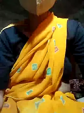 Snapshot of Poonam-bab chatting on January 2025 08:40:02 AM Poonam-bab online show from January 2025 08:40:02 AM