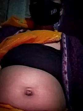 Snapshot of Poonam-bab chatting on March 2025 04:24:01 PM Poonam-bab online show from March 2025 04:24:01 PM