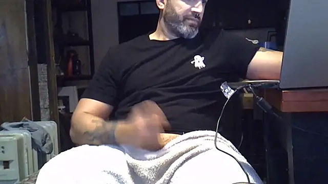 ozzypsico13 online show from July 2026 07:49:02 PM