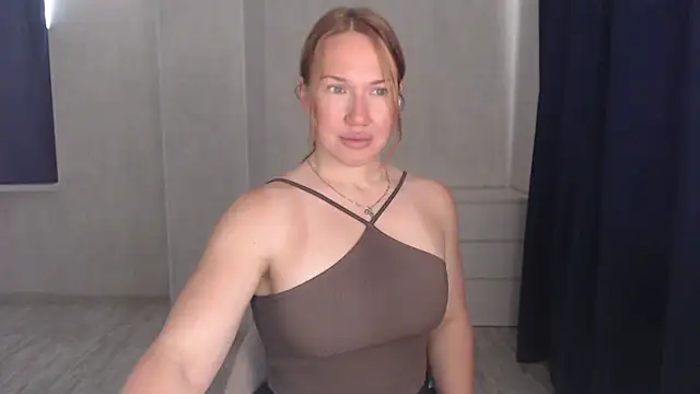 Snapshot of Magic_Mary_ass chatting on June 2026 05:34:02 AM Magic Mary ass online show from June 2026 05:34:02 AM