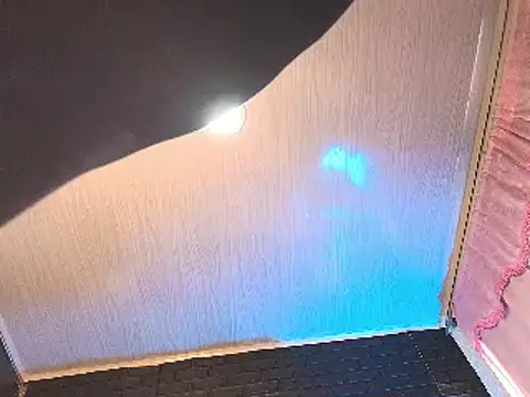 Snapshot of loren_tits24 chatting on January 2025 10:06:01 PM loren tits24 online show from January 2025 10:06:01 PM