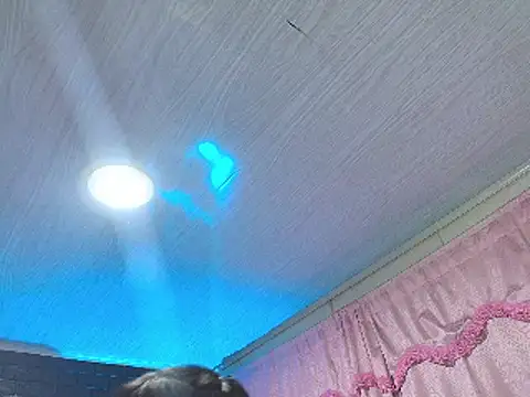 Snapshot of loren_tits24 chatting on January 2025 12:12:01 AM loren tits24 online show from January 2025 12:12:01 AM