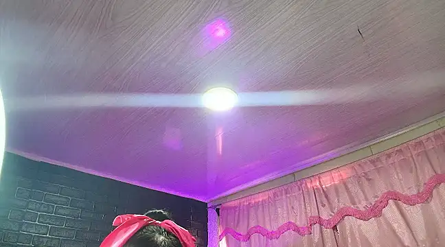 Snapshot of loren_tits24 chatting on February 2025 09:20:02 PM loren tits24 online show from February 2025 09:20:02 PM