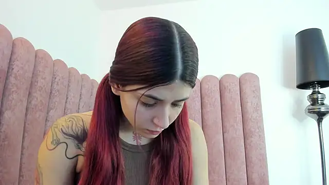 AnnyCherry  online show from December 2025 05:39:02 PM