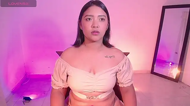 DIANEE 01 online show from October 2025 02:09:02 AM