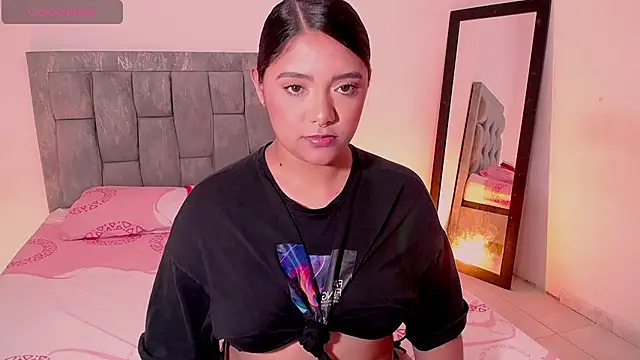 DIANEE 01 online show from March 2026 01:34:02 AM