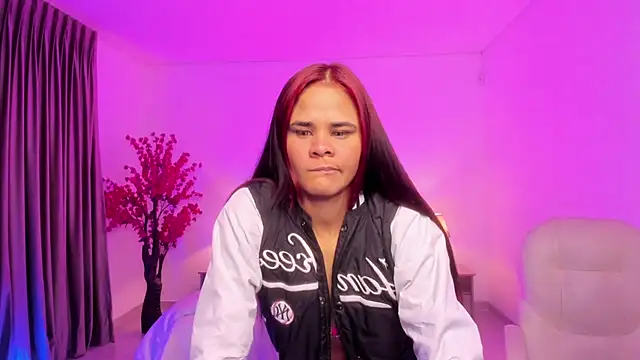 anniie smith online show from September 2025 11:02:02 AM