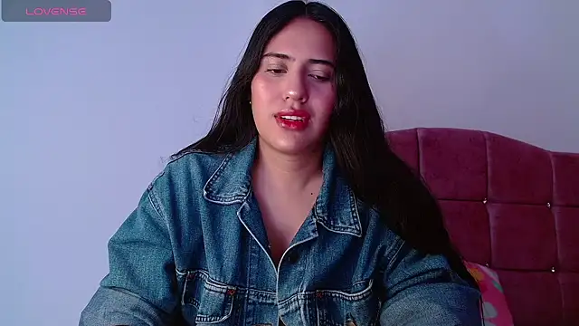 Paris-love online show from December 2024 04:41:02 AM