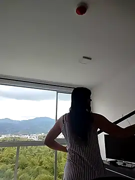 natalie cowens online show from February 2025 07:16:02 PM