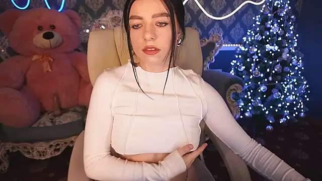 KitnissKiss online show from December 2024 07:57:02 PM