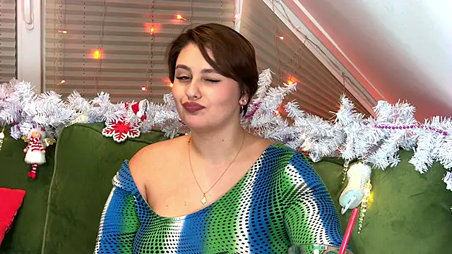 Snapshot of MaryMurray chatting on December 2024 03:42:01 AM MaryMurray online show from December 2024 03:42:01 AM